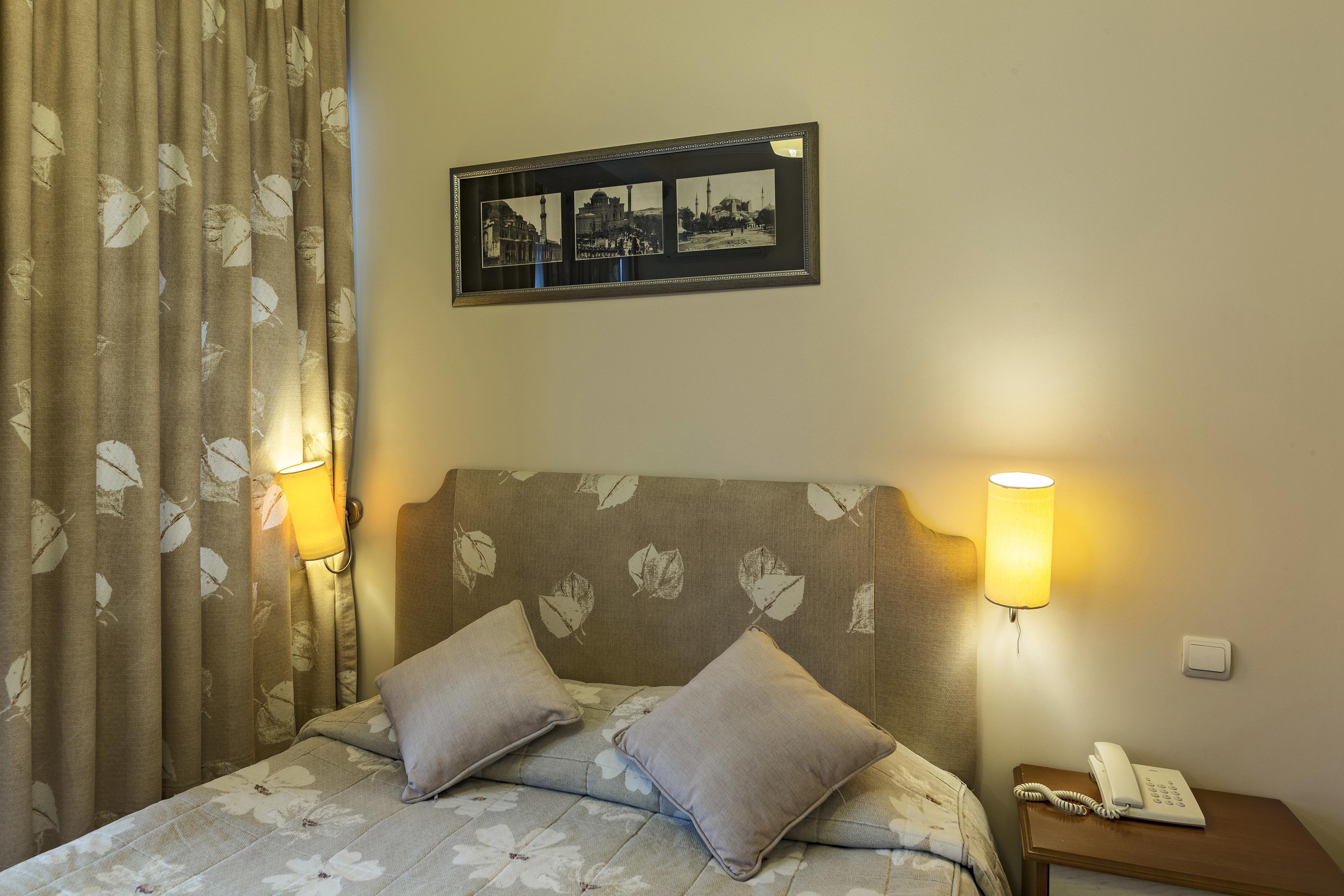 Hotel Fehmi Bey - Special Category Istanbul Exteriör bild